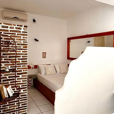 Jasmine Of Cyclades Kini