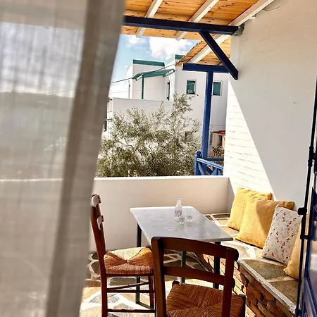 Jasmine Of Cyclades Nocleg ze śniadaniem Kini