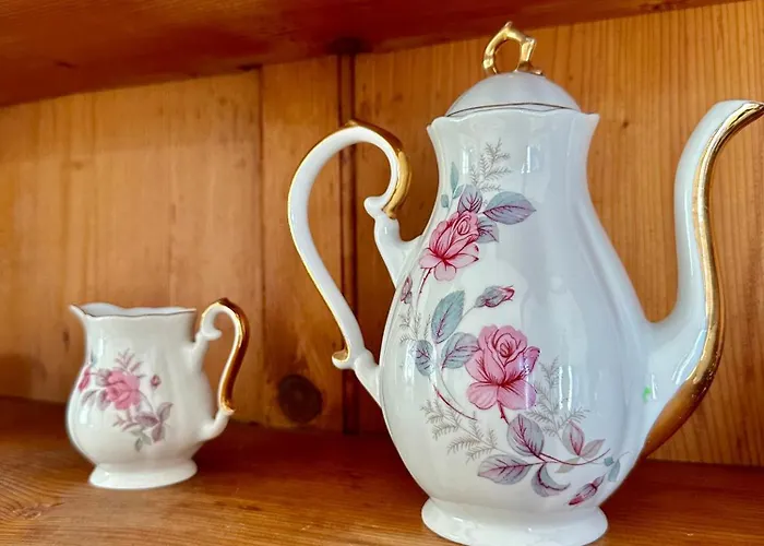 לינה וארוחת בוקר Jasmine Of Cyclades 3*