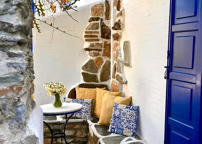 Jasmine Of Cyclades לינה וארוחת בוקר