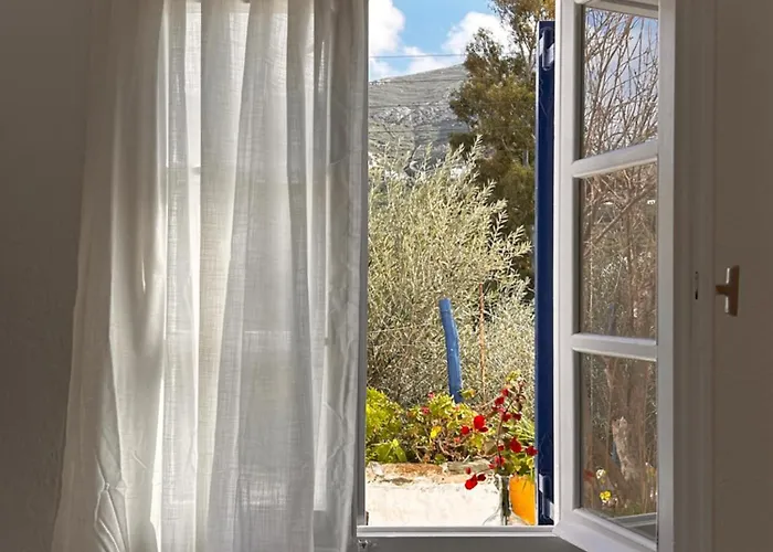 Jasmine Of Cyclades Bed and breakfast Kini